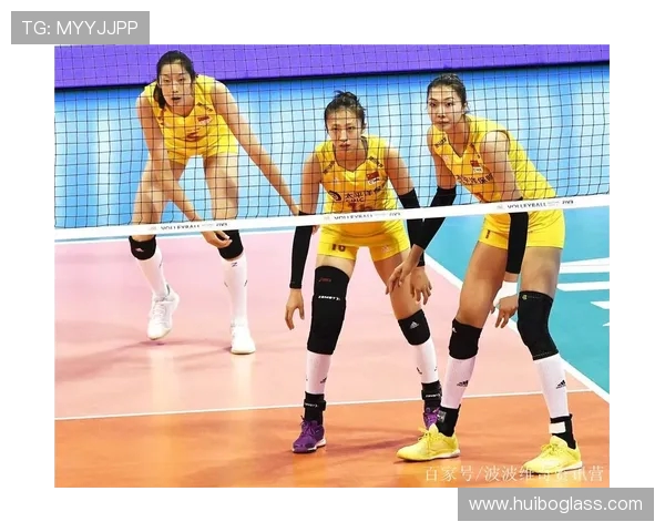 广州与武汉排球队赛后复盘分析两队状态与表现的全面对比