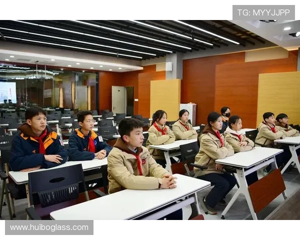 深度对话:探寻杨伟在王者荣耀中的成长与奋斗历程 深度对话:探寻杨伟在王者荣耀中的成长与奋斗历程