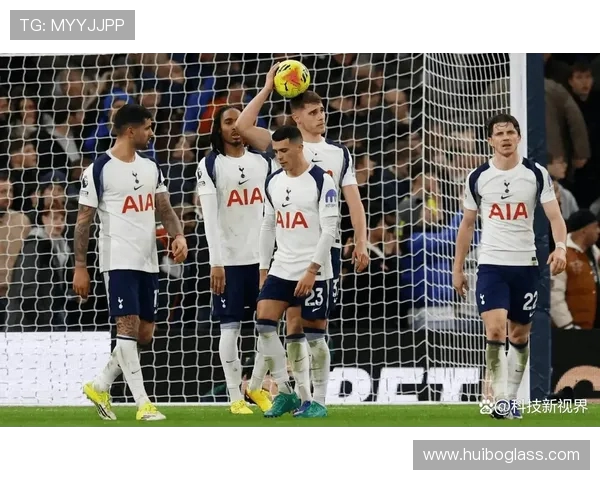 尤文图斯与热刺的对决卡恩能否带领球队逆转局势